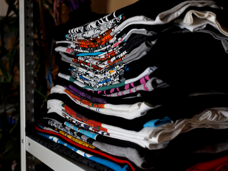 Why You should have a Graphic T-Shirts in Your Closet?